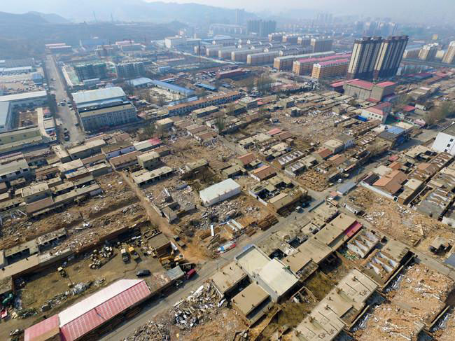 张家口桥东最大拆迁地块进行中.