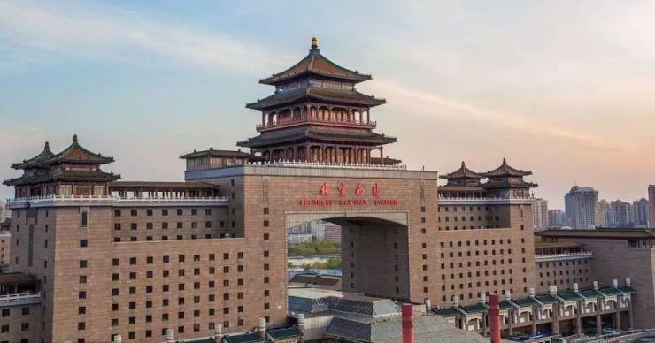 建筑300秒丨世纪工程为何变成豆腐渣工程代表北京西站中