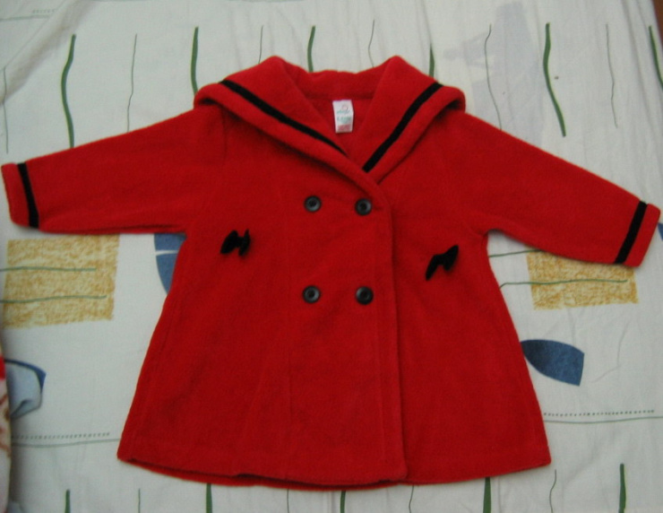 图片:转让今天购买的一件小女孩的红色外套
