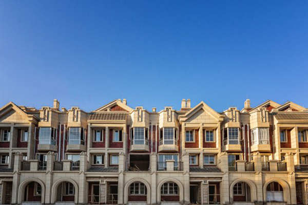 英伦风建筑里的罗曼蒂克生活,尽在198㎡联排洋房中