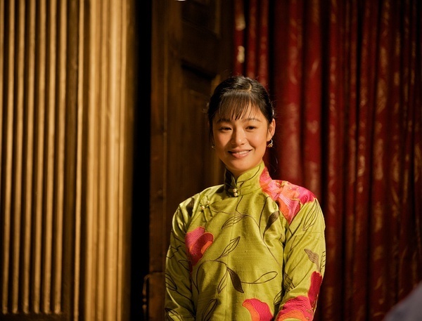 艳阳楼奇女子花姐冷艳吸引自家汉