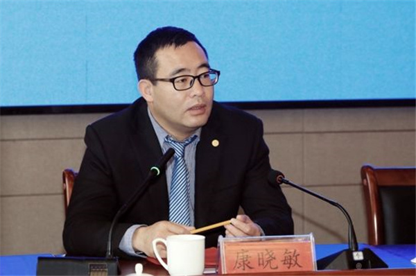 委员兼管委会副主任郭庆元,示范区综合办副主任闫兆敏,濮阳市体育局