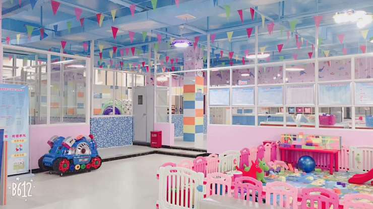 湘江新区乐儿湾水育临街商铺324㎡带租约出售