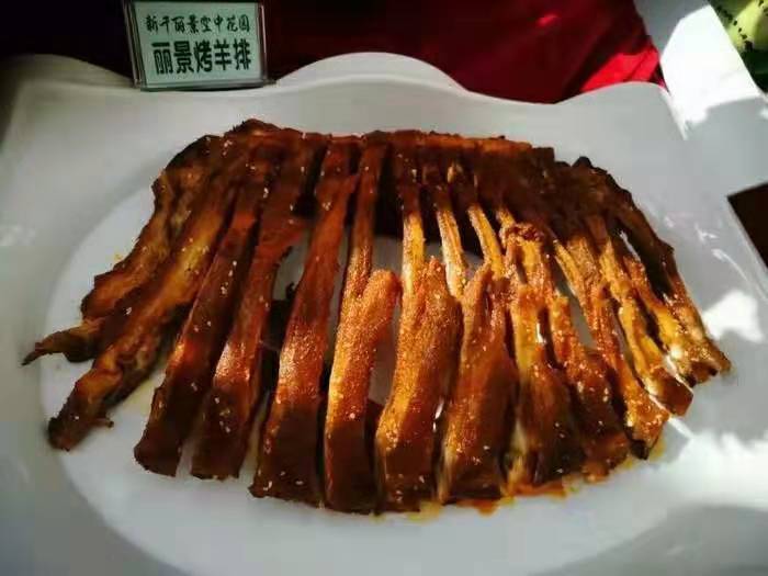 第二届青海地方特色小吃大赛非遗美食秀在新千国际广场盛大开幕-西宁