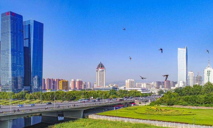 加快实施教育强区战略 万柏林区180万重奖优秀教师