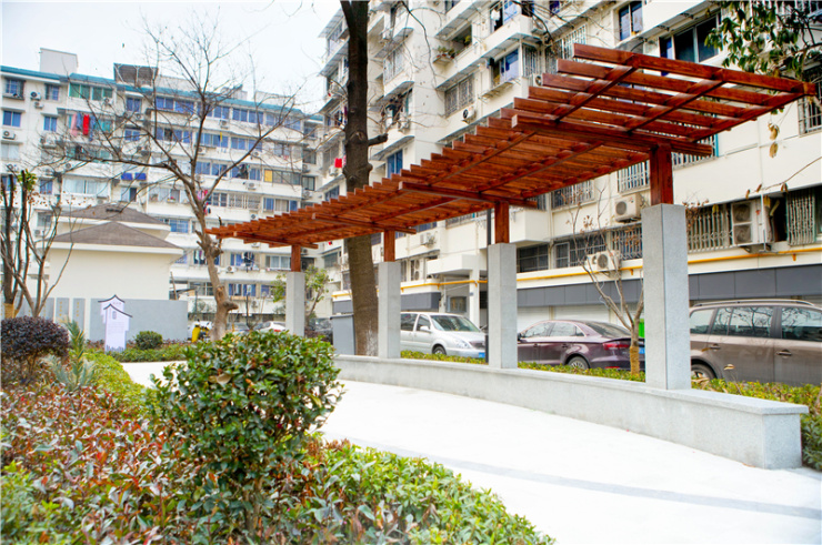 对话绿城杜平螺蛳壳里做道场