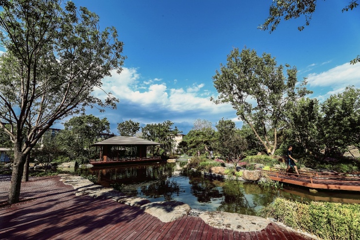 北京较美东方意境公园鹿鸣公园