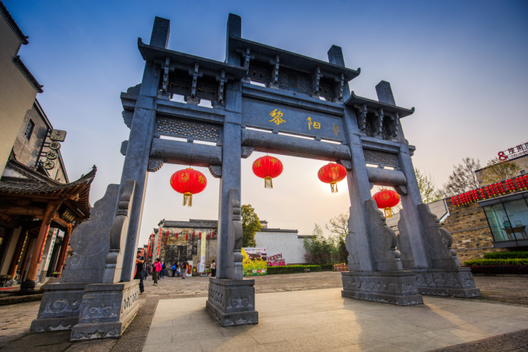 看房报告栢悦山星光荟上市在即黎阳in巷团队运营7成自持