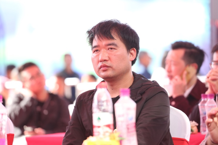 刘元 网易焦点设计负责人张建刚 新浪家居贵州站负责人赵娜 搜狐焦点