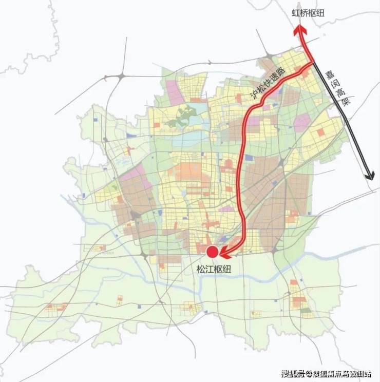 交通方面,沪松公路快速化项目已于22年12月底正式启动.