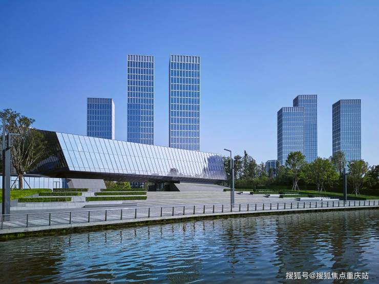 成都湖滨城3号销售中心官方电话楼盘价值解析实体样板间预约8月价格动态(图1)