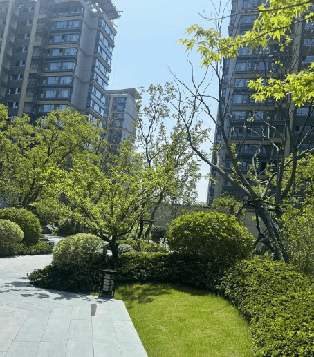 建发朗月【官网】售楼处电话建发朗月首页网站-营销中心-楼盘详情-地址-户型图-交房【24H预约热线】实时动态-最新价格-容积率@销售中心(图3)