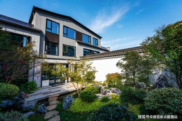 杭州银城青山湖畔售楼处电话丨银城青山湖畔丨24小时热线丨售楼部地址