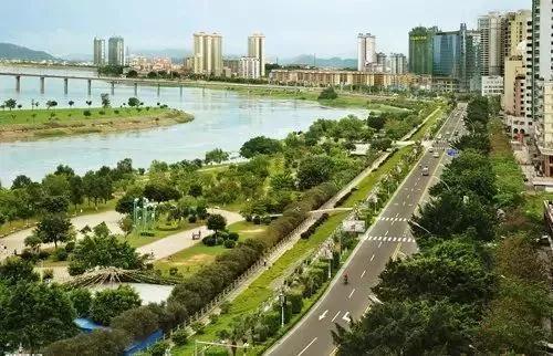 重庆旅游人口_重庆人口热力图(2)