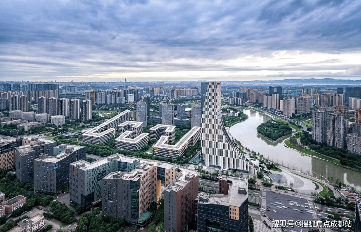 成都【高投启鸣双子星】售楼处电线月房价_购房优惠政策_项目进度_热销户型_楼盘测评(图3)
