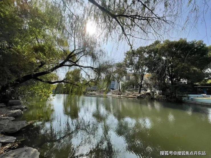 佘山月湖山庄上海首页网站佘山月湖山庄售楼处电话佘山月湖山庄楼盘