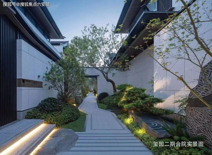杭州纯二层合院和家园玺园·长流西湖山麓,依山而立,以悬山顶、人字坡屋面、饰以悬鱼-六安搜狐焦点