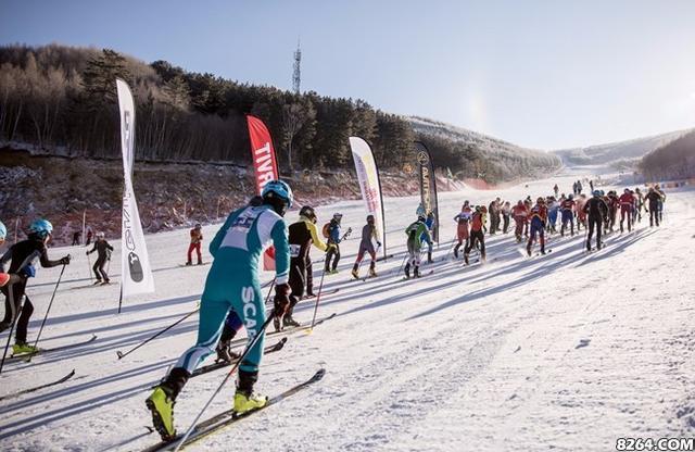 麒先体育杯2018世界杯滑雪登山赛崇礼举行