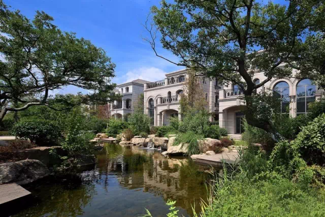 【天际云墅】平层火爆加推,昆山富人的聚集地,和土豪做邻居