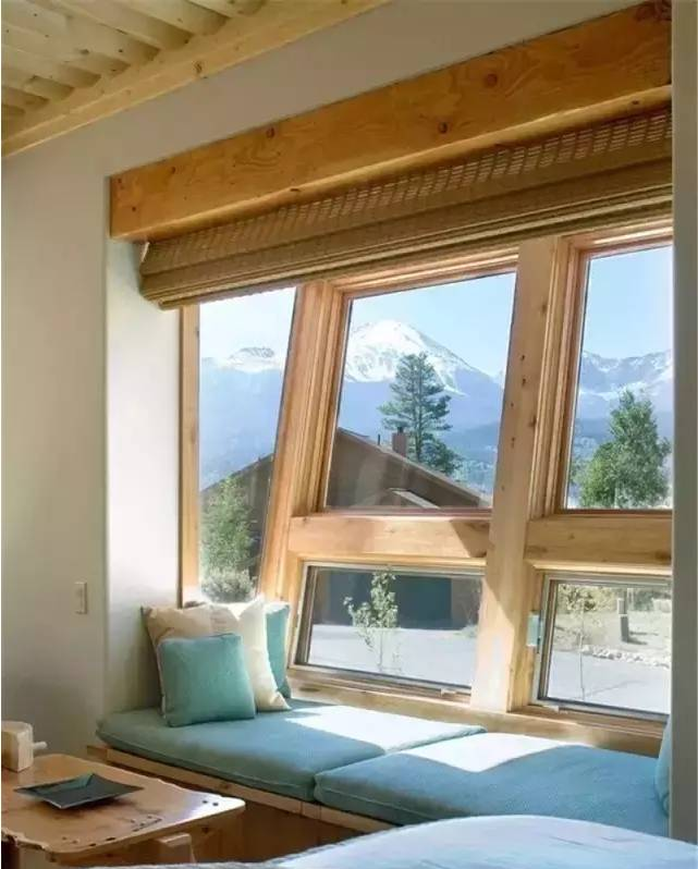 飘窗的承重力指的是哪里的承重 84c09913-e033-4f29-854d-9777d93d2344.png