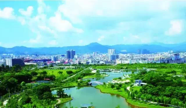 西有前海 东有坪山!坪山区域价值加速裂变