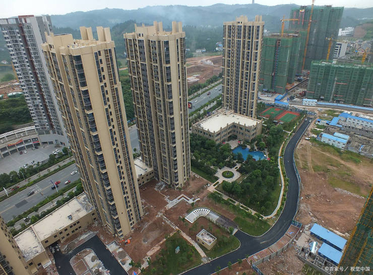 中山龙光玖誉山售楼处电话丨最新丨价格户型学区丨售楼处