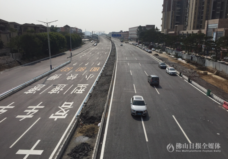 顺德伦桂路二期主线通车主道限速80公里小时