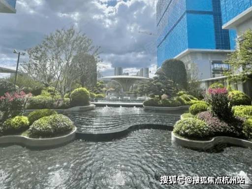 【棠悦芳华轩官方售楼处电话】首页_棠悦芳华轩营销中心欢迎您地址导航最新房价户型图容积率绿化率交房时间地铁学区配套全解析(图1)