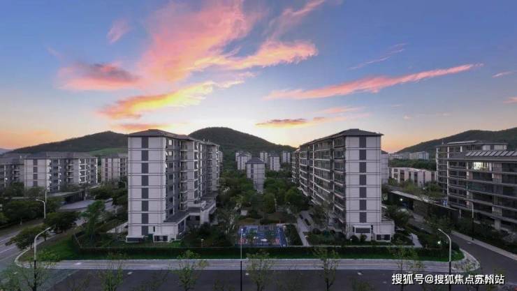 中海阅泓山晓售楼处电话阅泓山晓阅泓山晓欢迎您户型图交通便利地铁