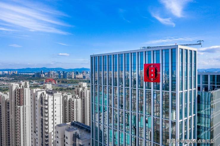 成都「中海财富中心」售楼热线已开通金秋置业季限时优惠火热进行