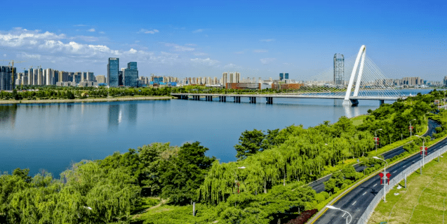 绿地理想城苏州吴江区运东绿地理想城房价户型样板间周边配套交通