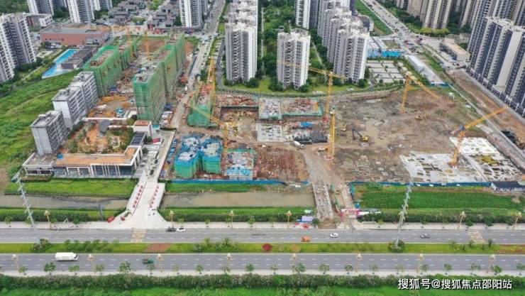 东莞华侨城云瑞府售楼处(营销中心)首页网站丨华侨城云瑞府详情/学校