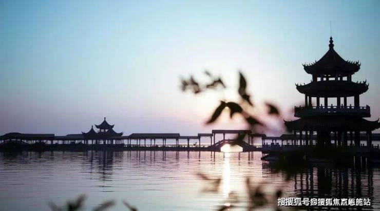 恒润太湖壹号售楼部电线小时实时更新售楼处地址在售户型!
