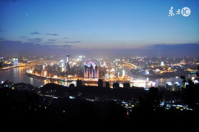 重庆照母山夜景图片