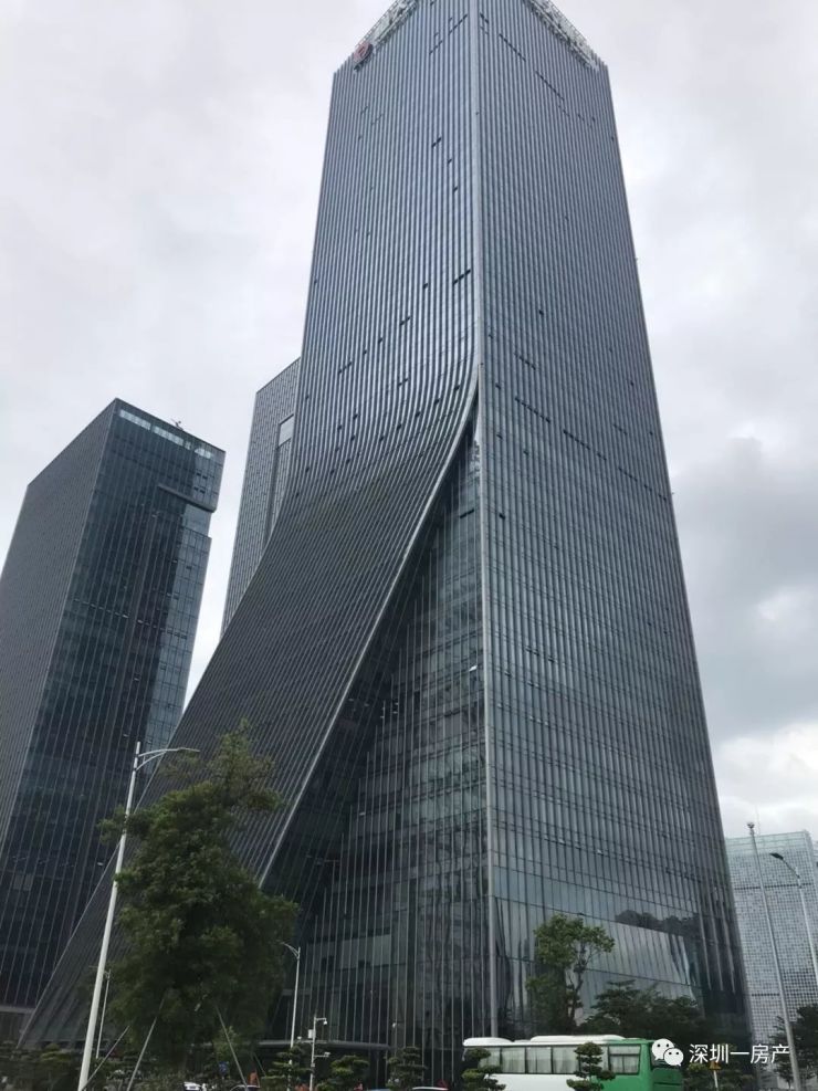 深圳后海50栋总部大厦图片