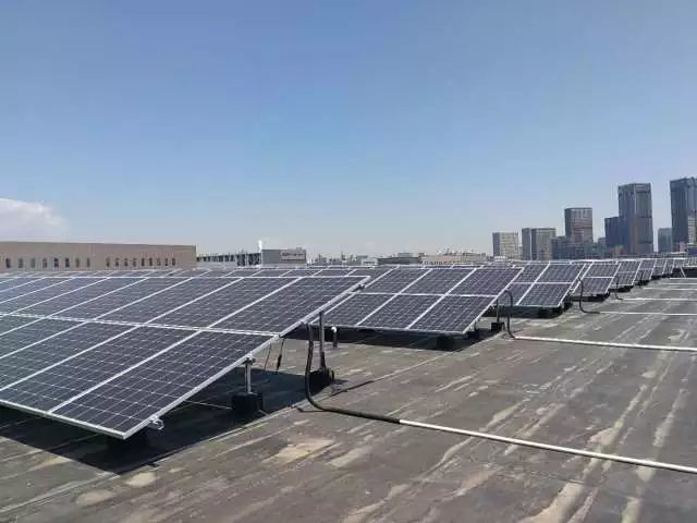 沾太阳的光,这家企业自发电200万度